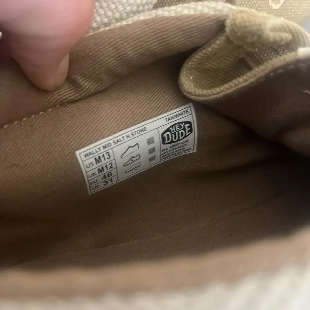 Hey Dude Wally Mid Salt N Stone Tan White Men’s Size 13 Slip On Shoes